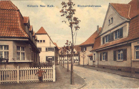 Postkarte der Bismarckstraße, Ecke Moselstraße, das Haus rechts ist im Krieg zerstört worden, unbekannter Fotograf, zur Verfügung gestellt von Dirk Blotevogel